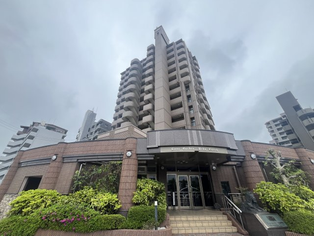 【外観】ライオンズガーデン植田中央 