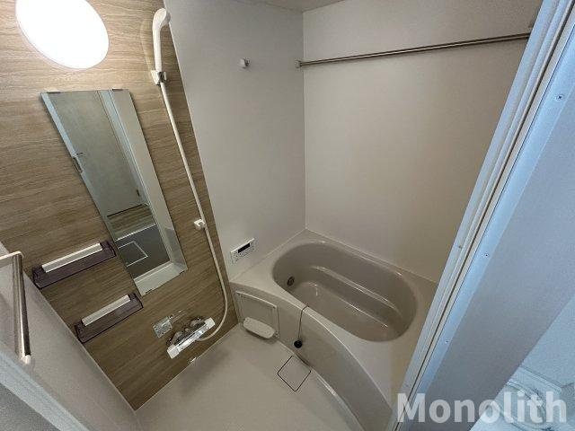 ジーメゾン岸和田ラクセルの浴室