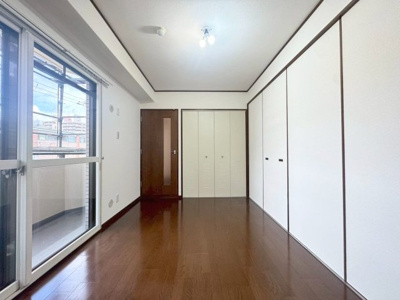 【洋室】 | ロイヤルプリンス