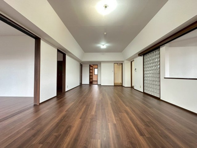 【居間・リビング】 | ロイヤルプリンス