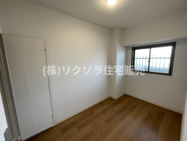 寝屋川サンハイツA棟の駐輪場|■物件内覧・資金計画相談・住宅ローン相談、リフォーム相談、お問合せ受付中■
※当日・翌日のご内覧、ご相談はお電話でのお問合せがスムーズです！