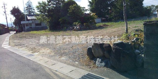 ５９０００　安八郡神戸町瀬古土地の外観