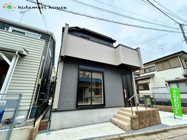 上尾市瓦葺　2期　新築戸建　ブルーミングガーデン01の外観|現地写真