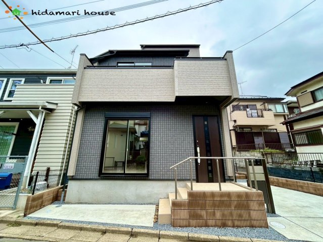 上尾市瓦葺　2期　新築戸建　ブルーミングガーデン01の外観