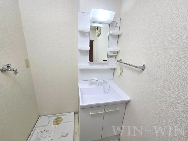 ハートホーム大西の独立洗面台|イメージ（同建物内別部屋の写真です）