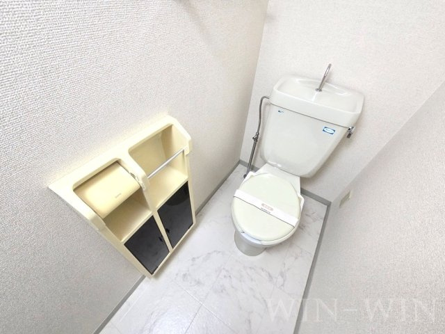 ハートホーム大西のトイレ|イメージ（同建物内別部屋の写真です）