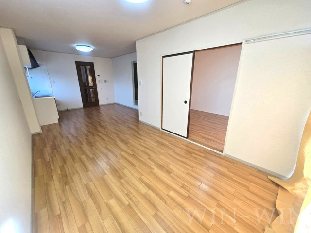 ハートホーム大西の居間・リビング|イメージ（同建物内別部屋の写真です）