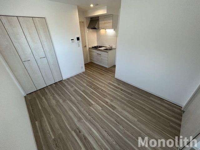 ジーメゾン岸和田ラクセルの居間・リビング