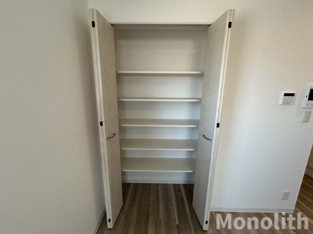 ジーメゾン岸和田ラクセルの収納