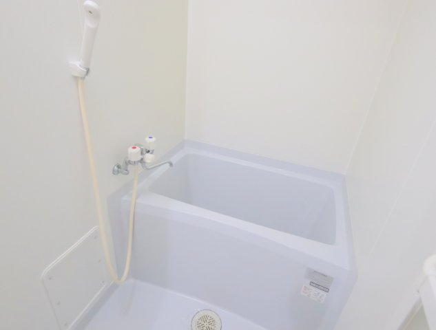 プラネット壱の浴室