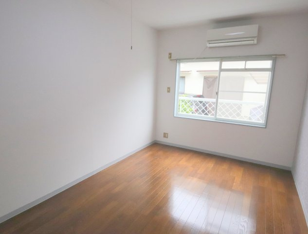 プラネット壱の居間・リビング