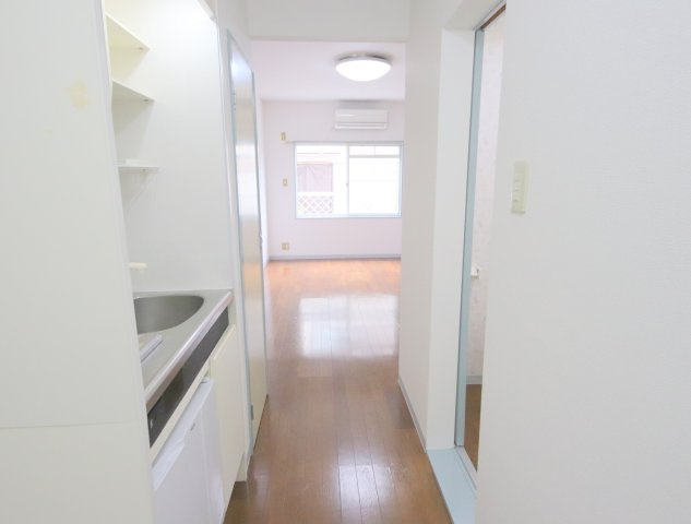 プラネット壱の内装