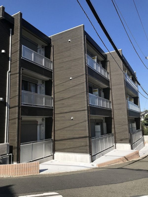 【エントランス】 | リブリかわらぐち