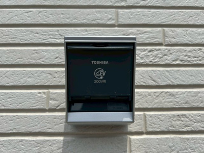 【設備】 | うるま市天願　第2（全3棟）2号棟 | 2号棟　EV車充電設備♪