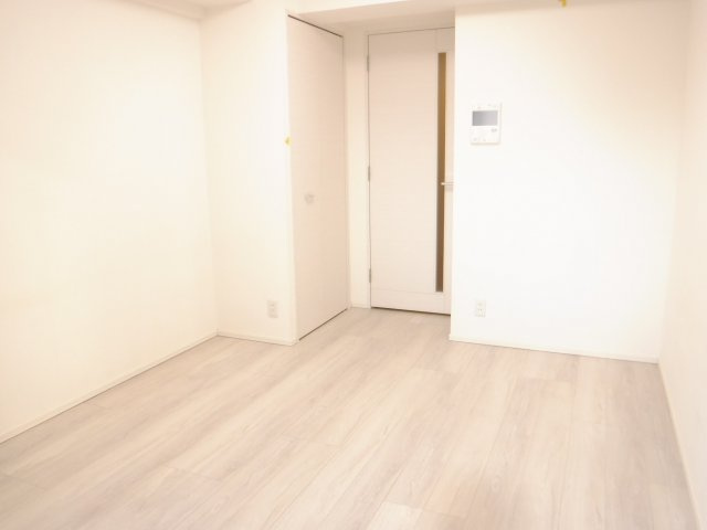 プレールドゥーク元住吉の居間・リビング
