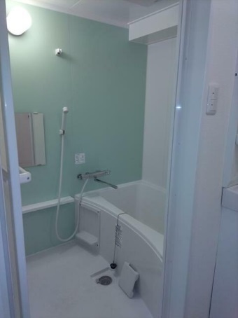 メゾン今在家の浴室