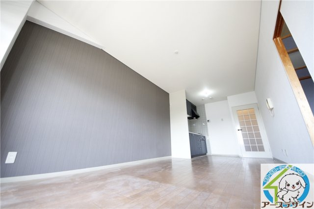 サンライフ大津和の居間・リビング