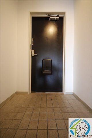 サンライフ大津和の玄関