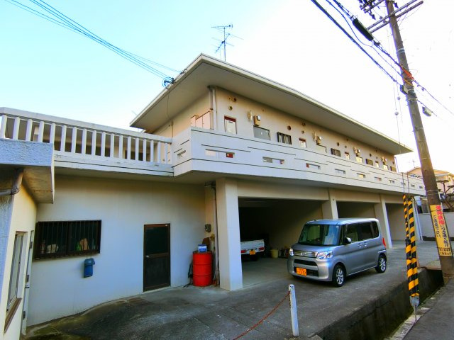 酒谷ハイツの外観