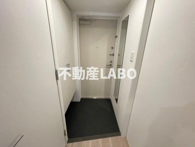 セレニテ難波ミラク壱番館の玄関