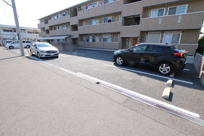 【駐車場】 | ヴィーブル伏尾