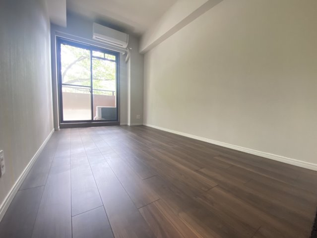 リーベスト御影B棟の洋室