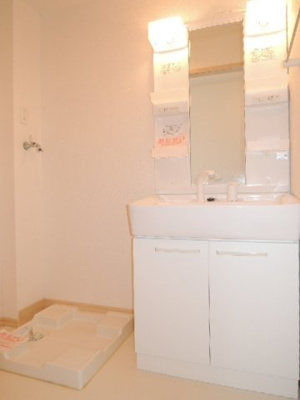 【洗面所】 | エスポワール・サウス | 使いやすい洗面所です