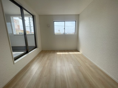 【洋室】 | うるま市天願　第2（全3棟）3号棟 | 3号棟　洋室7.5帖＋WIC1.5帖付き♪