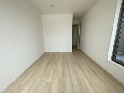 【洋室】 | うるま市天願　第2（全3棟）3号棟 | 3号棟　洋室7.5帖＋WIC1.5帖付き♪