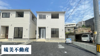 【外観】 | うるま市天願　第2（全3棟）3号棟 | 3号棟　並列駐車2台完備♪