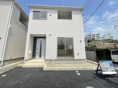 【外観】 | うるま市天願　第2（全3棟）3号棟 | 3号棟　並列駐車2台完備♪