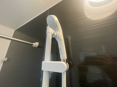 【浴室】 | うるま市天願　第2（全3棟）3号棟 | 3号棟　手元スイッチ付きシャワーヘッド♪