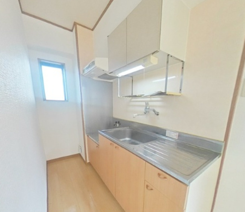 福岡県久留米市　一棟売マンション　全部屋40㎡超のキッチン