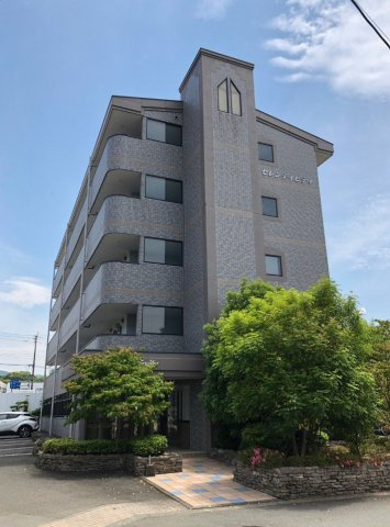 福岡県久留米市　一棟売マンション　全部屋40㎡超の外観