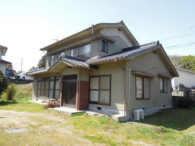 西大戸中古戸建の外観