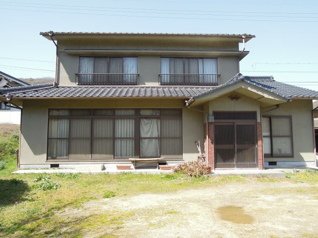 西大戸中古戸建の外観