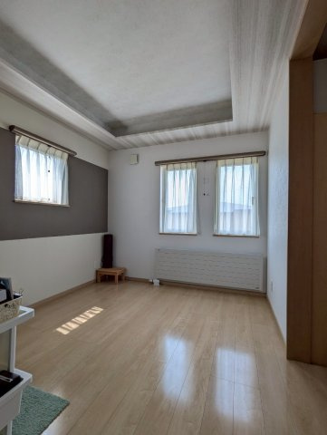 愛国西4丁目　完全分離二世帯住宅の内装