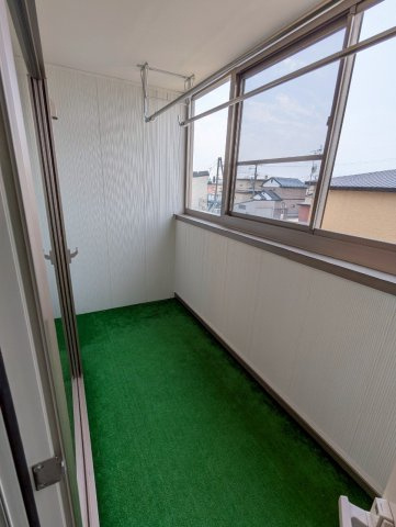 愛国西4丁目　中古二世帯住宅の内装|新築当時2階ロフト