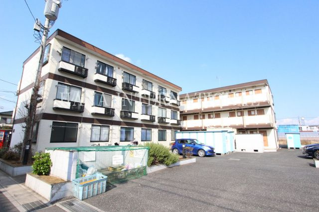 プレジャータウン