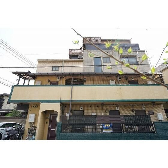 エンゼルフラッツの外観