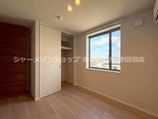 トラストメゾンしらぎくの居間・リビング