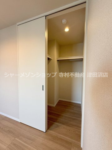 トラストメゾンしらぎくの収納