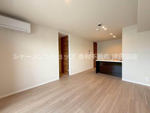 トラストメゾンしらぎくの居間・リビング