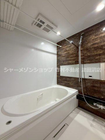 トラストメゾンしらぎくの浴室