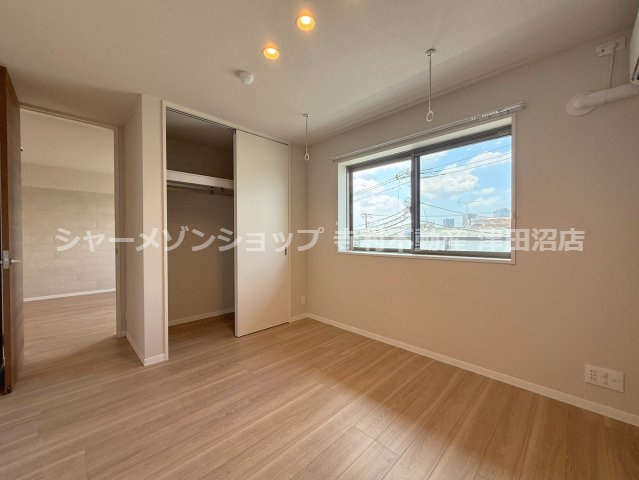 トラストメゾンしらぎくの寝室