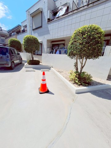 クラシーズコートの駐車場|敷地内駐車場空きあります