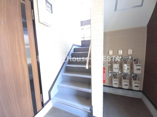 Le・Ciel 湊川公園のロビー