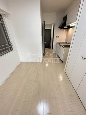 【居間・リビング】 | フロンティアタワー九条Ⅱ