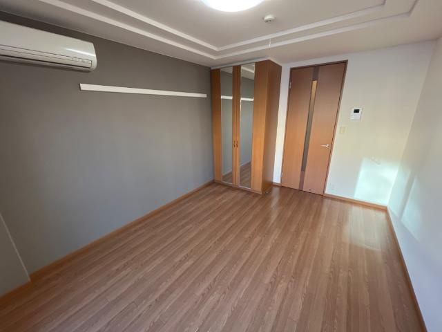 レジデンス塩屋の内装|洋室