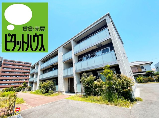 ベレオ西新浜　Ａ棟の外観
